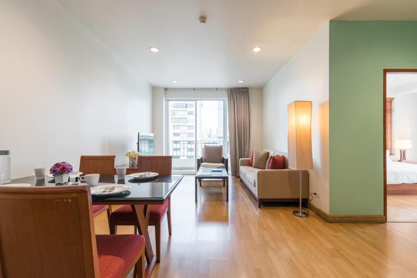 Aparthotel Patio Bts Sanam Pao Bangkok