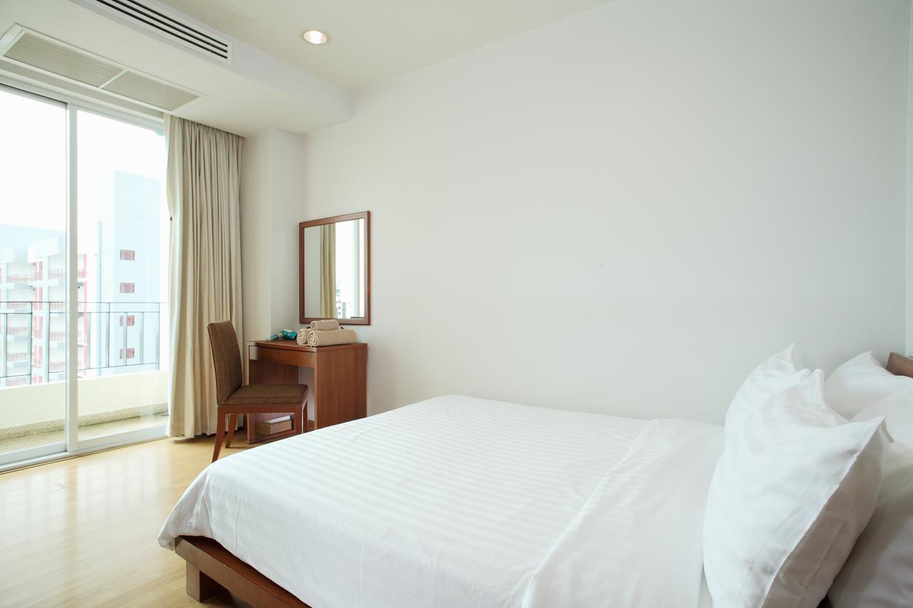 Patio Bts Sanam Pao 4* Bangkok