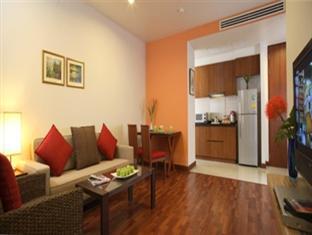 Patio Bts Sanam Pao Aparthotel