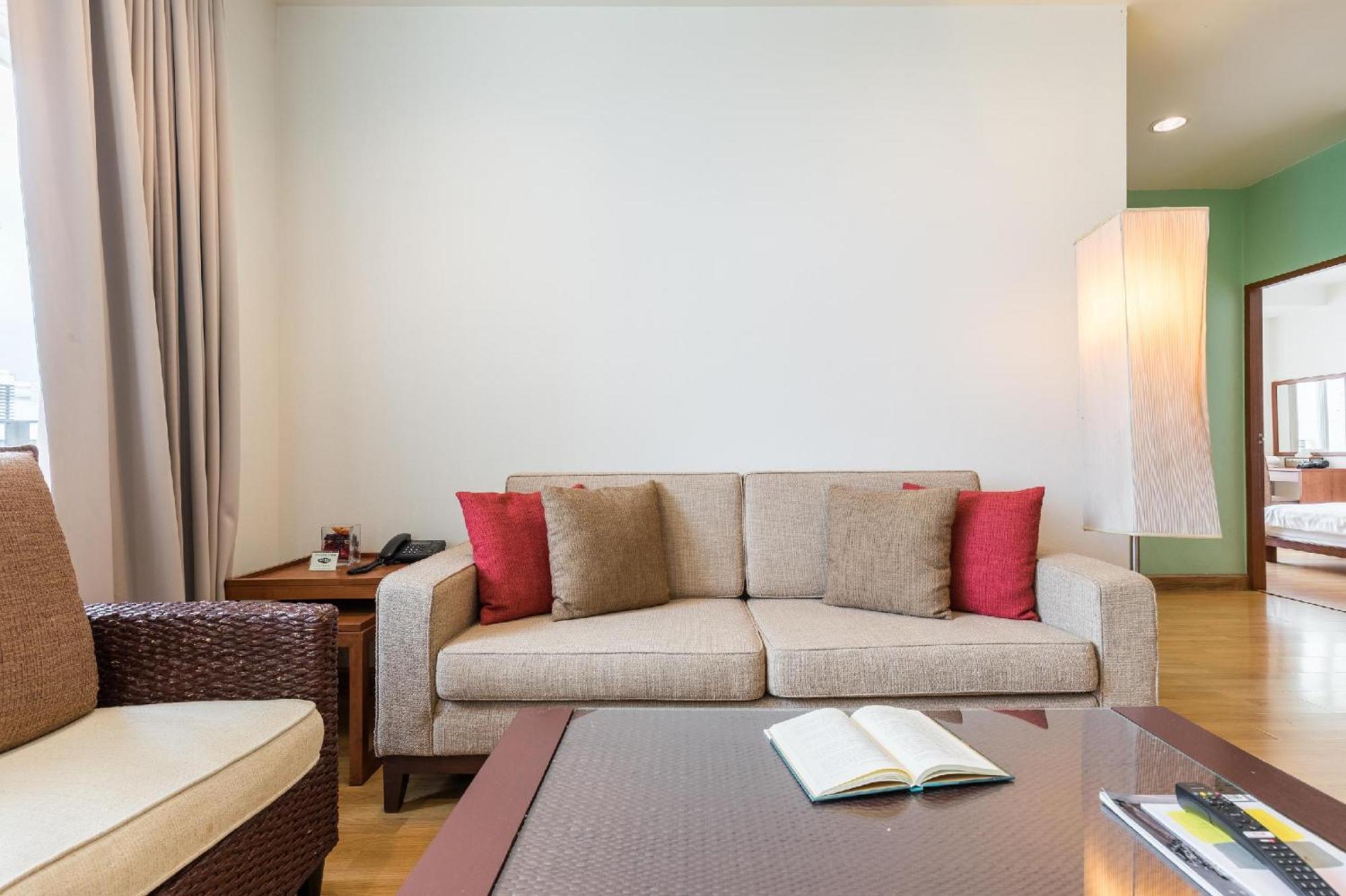 Patio Bts Sanam Pao Aparthotel 4*