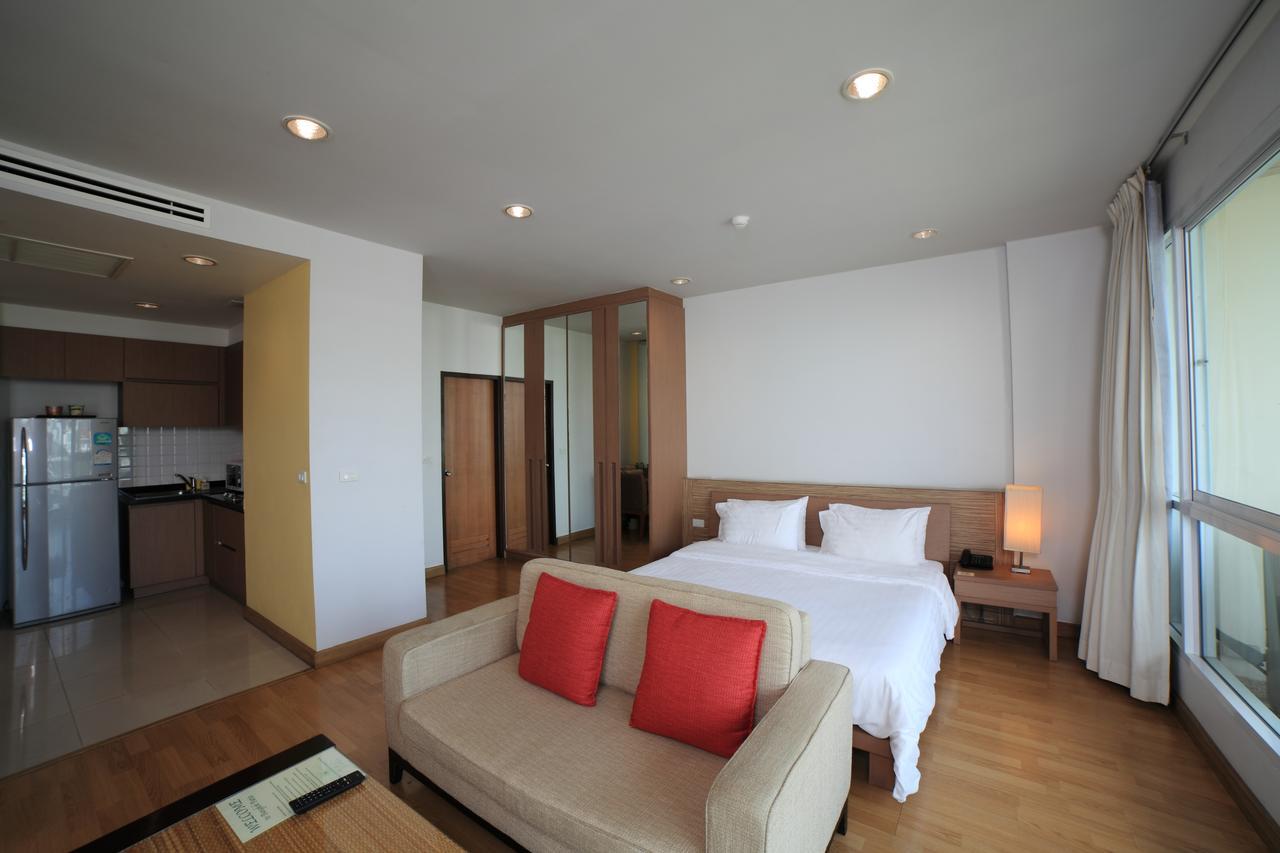 Aparthotel Patio Bts Sanam Pao