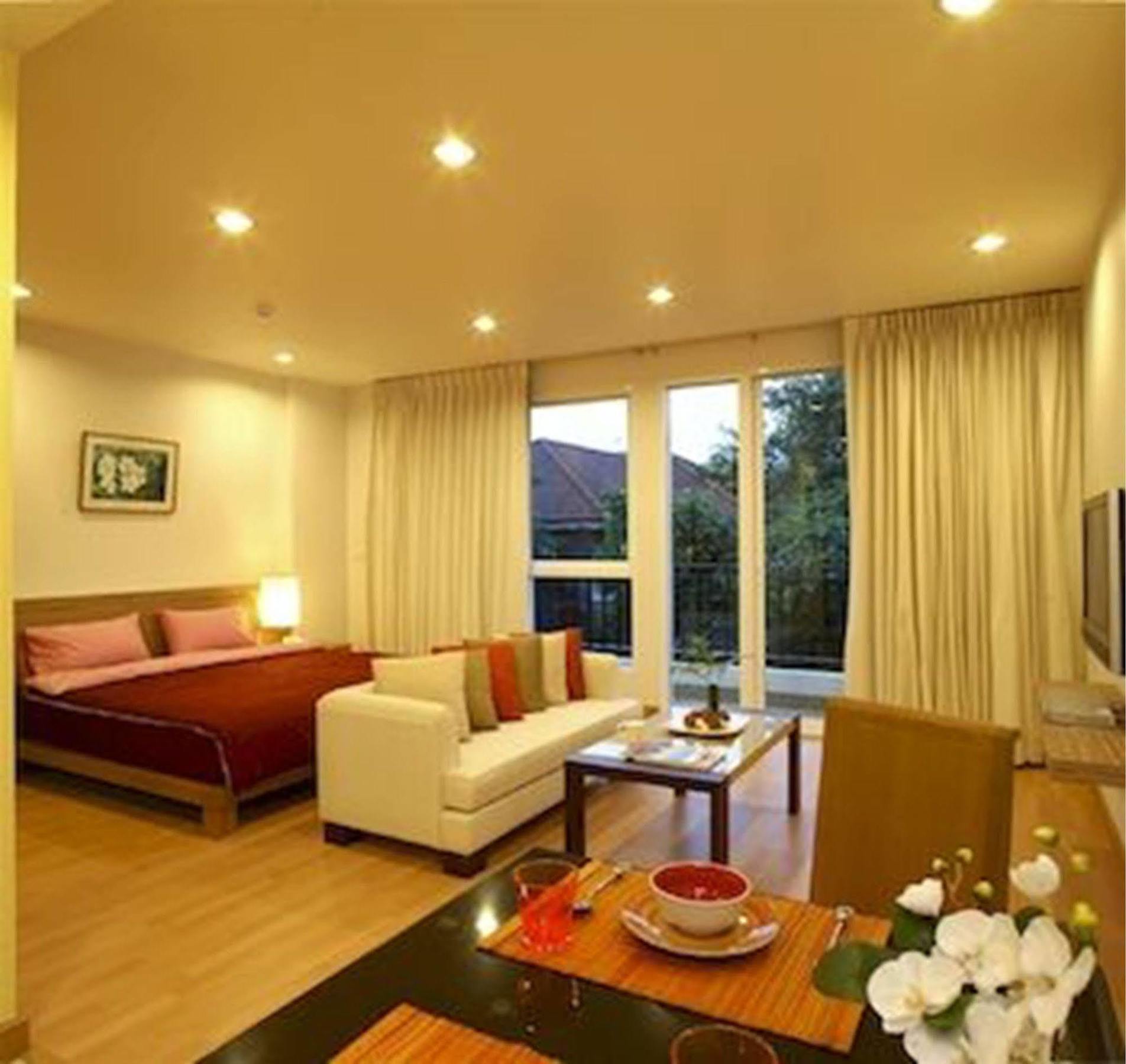 Patio Bts Sanam Pao 4* Bangkok